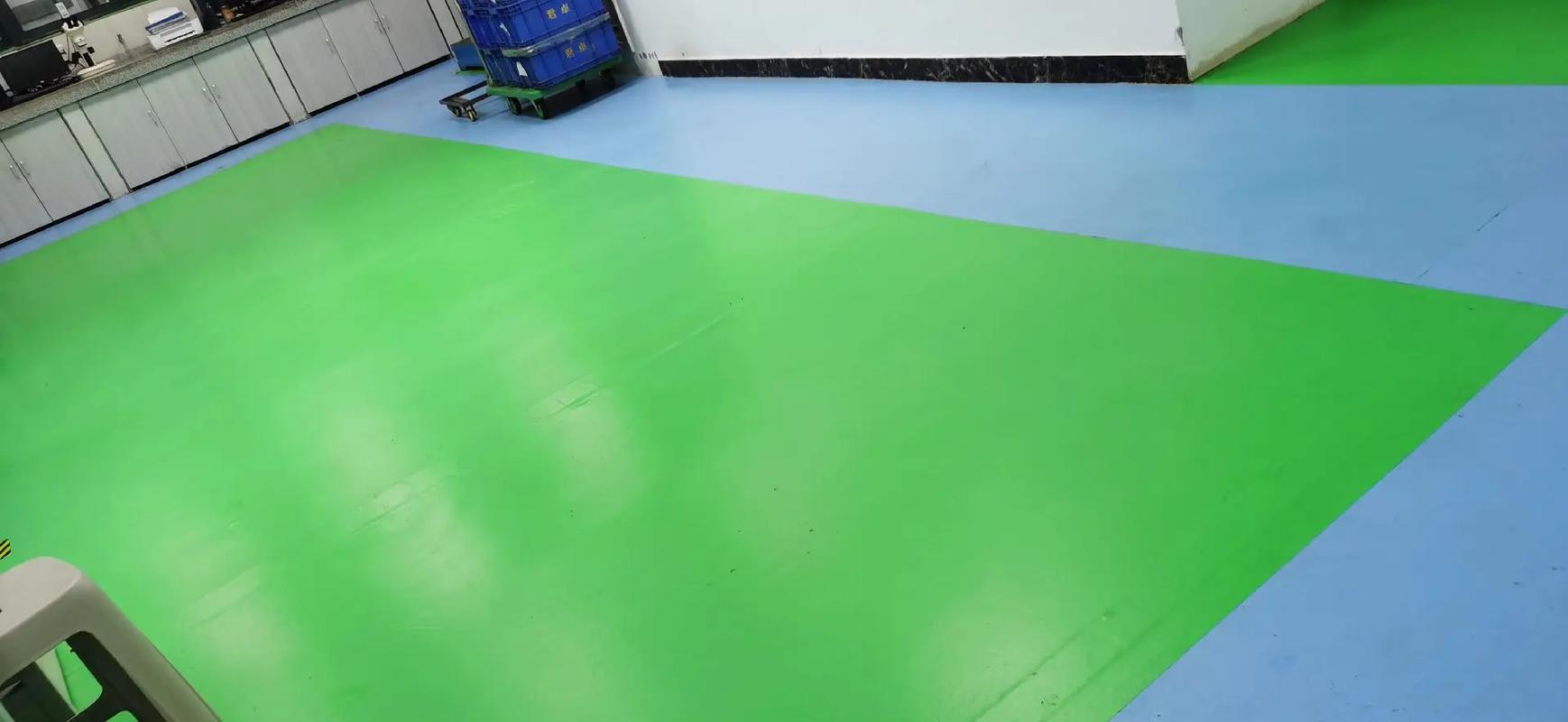 廠房車間塑膠地板清洗.